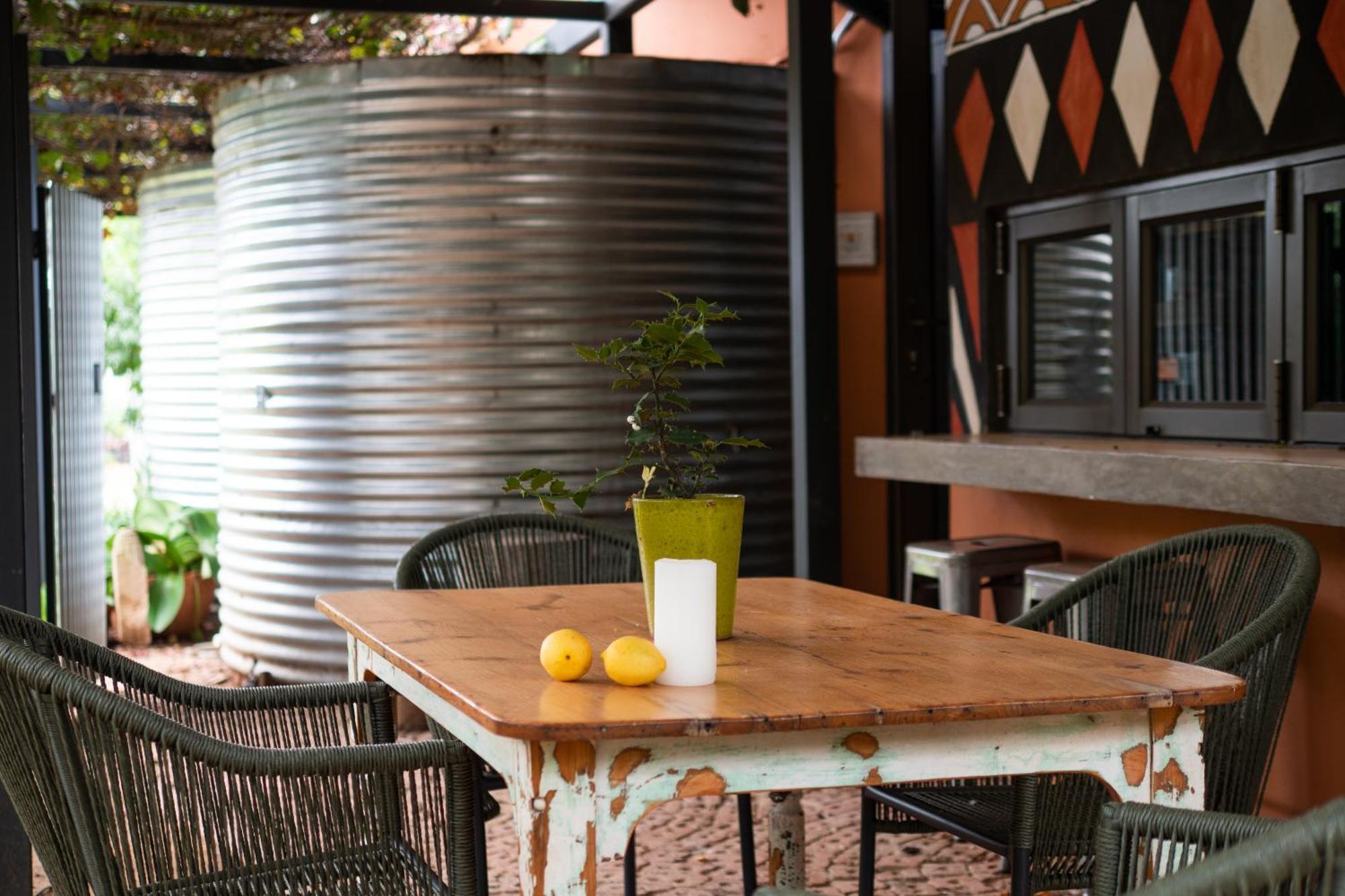 Liedjiesbos Urban Olive Farm Bed & Breakfast Bloemfontein Luaran gambar