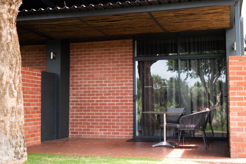 Liedjiesbos Urban Olive Farm Bed & Breakfast Bloemfontein Luaran gambar